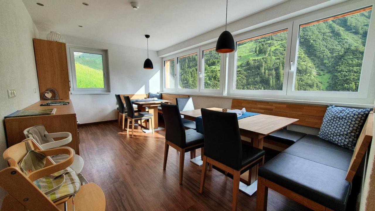 Bergzeit Appartements Warth  Exteriör bild