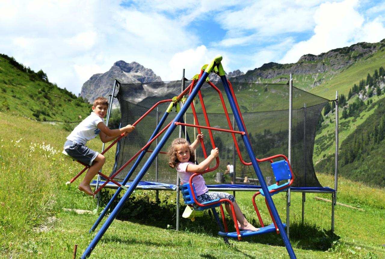 Bergzeit Appartements Warth  Exteriör bild